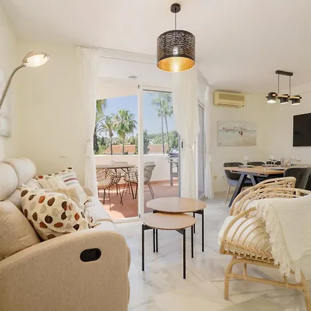 Apartment Penthouse With Sunny Terrace And Sea Views