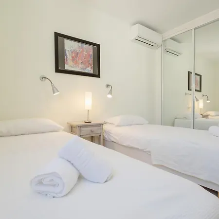 Apartment Penthouse With Sunny Terrace And Sea Views Sitio de Calahonda